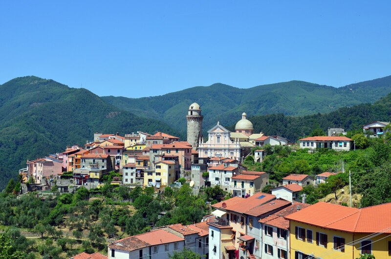 Panorama of Ortonovo, including Serravale